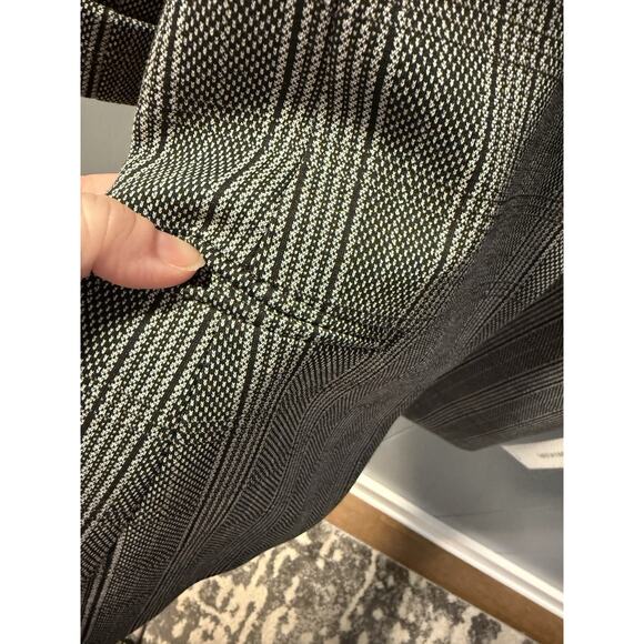 Calvin Klein Women’s Plaid Suit Jacket Blazer - Size 4 - NWT - Picture 9 of 13